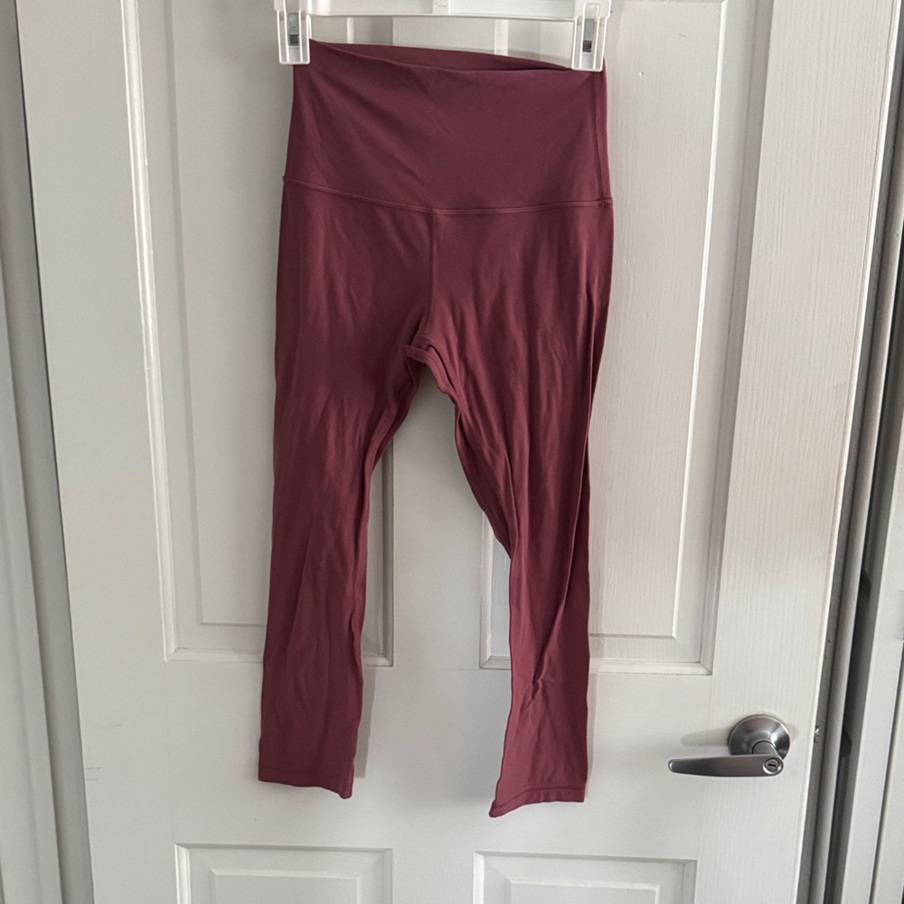 Lululemon Athletica Burgundy capri Leggings
